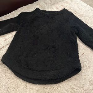 Black Cozy Pullover